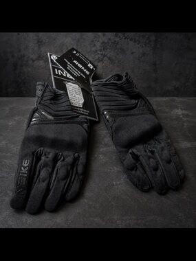 Men's Black Motorcycle Gloves - Lightweight Protective Riding Gloves